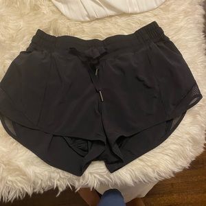 Lululemon Hotty Hot Shorts
